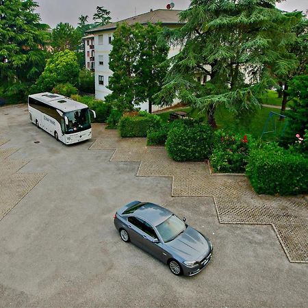 Hotel Garibaldi Падуя Экстерьер фото